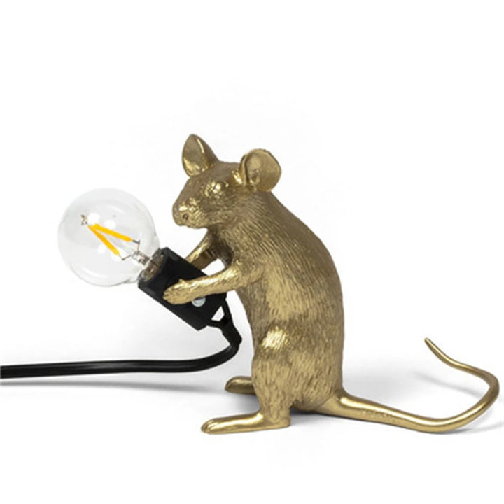 Modern LED Table Lights Resin Animal Rat Cat Squirrel LED Night Lights Mouse Table Lamps Home Decor Desk Lamp Lighting Fixtures