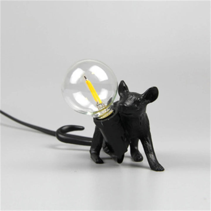 Modern LED Table Lights Resin Animal Rat Cat Squirrel LED Night Lights Mouse Table Lamps Home Decor Desk Lamp Lighting Fixtures